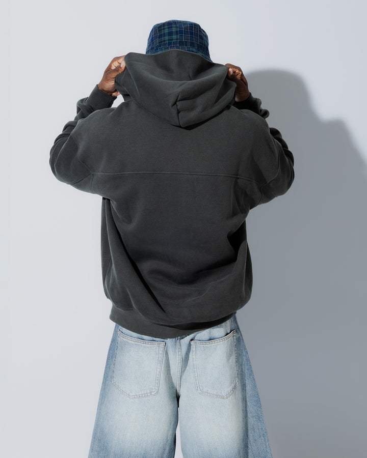 #color_dusty-black
