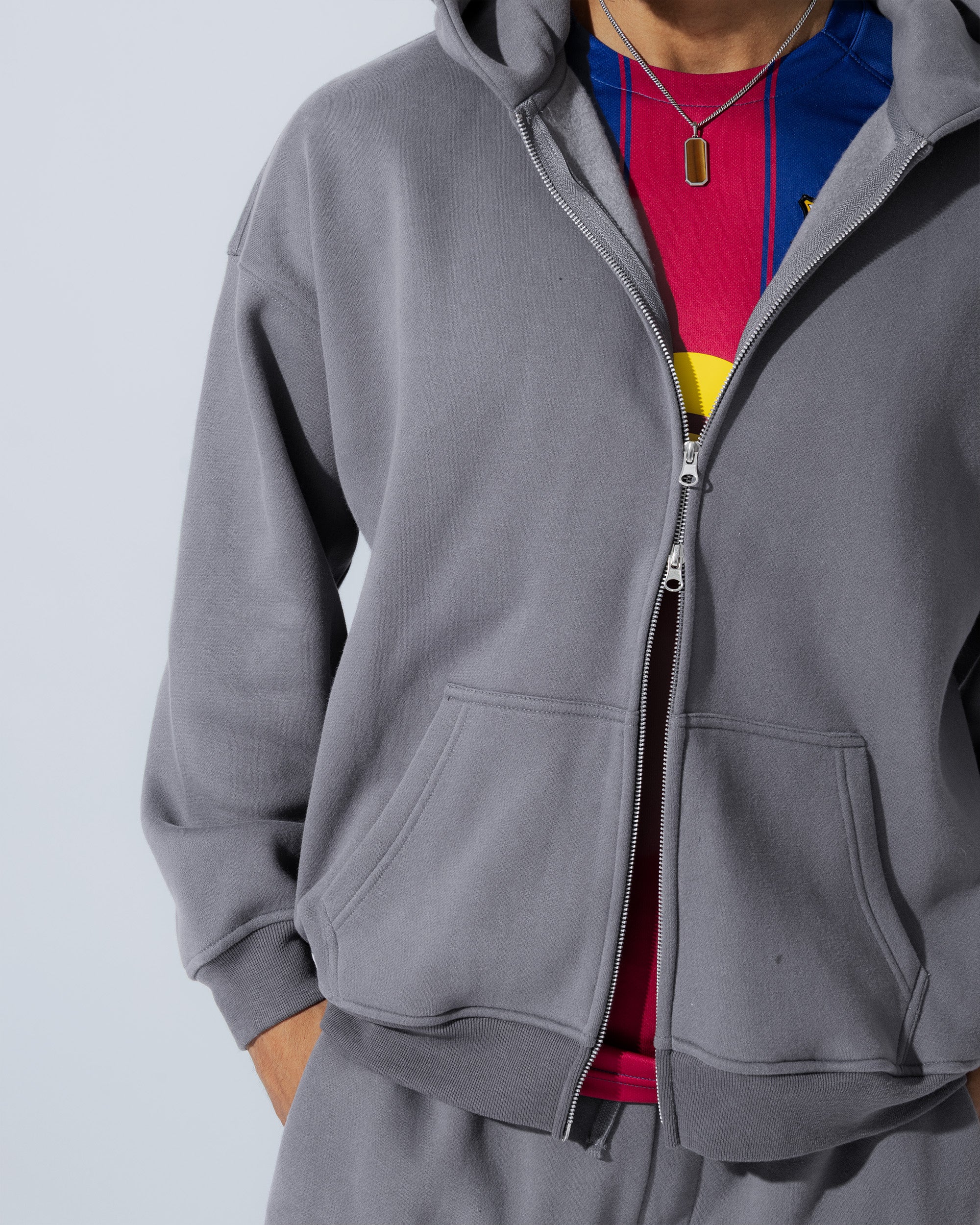 #color_steel-grey