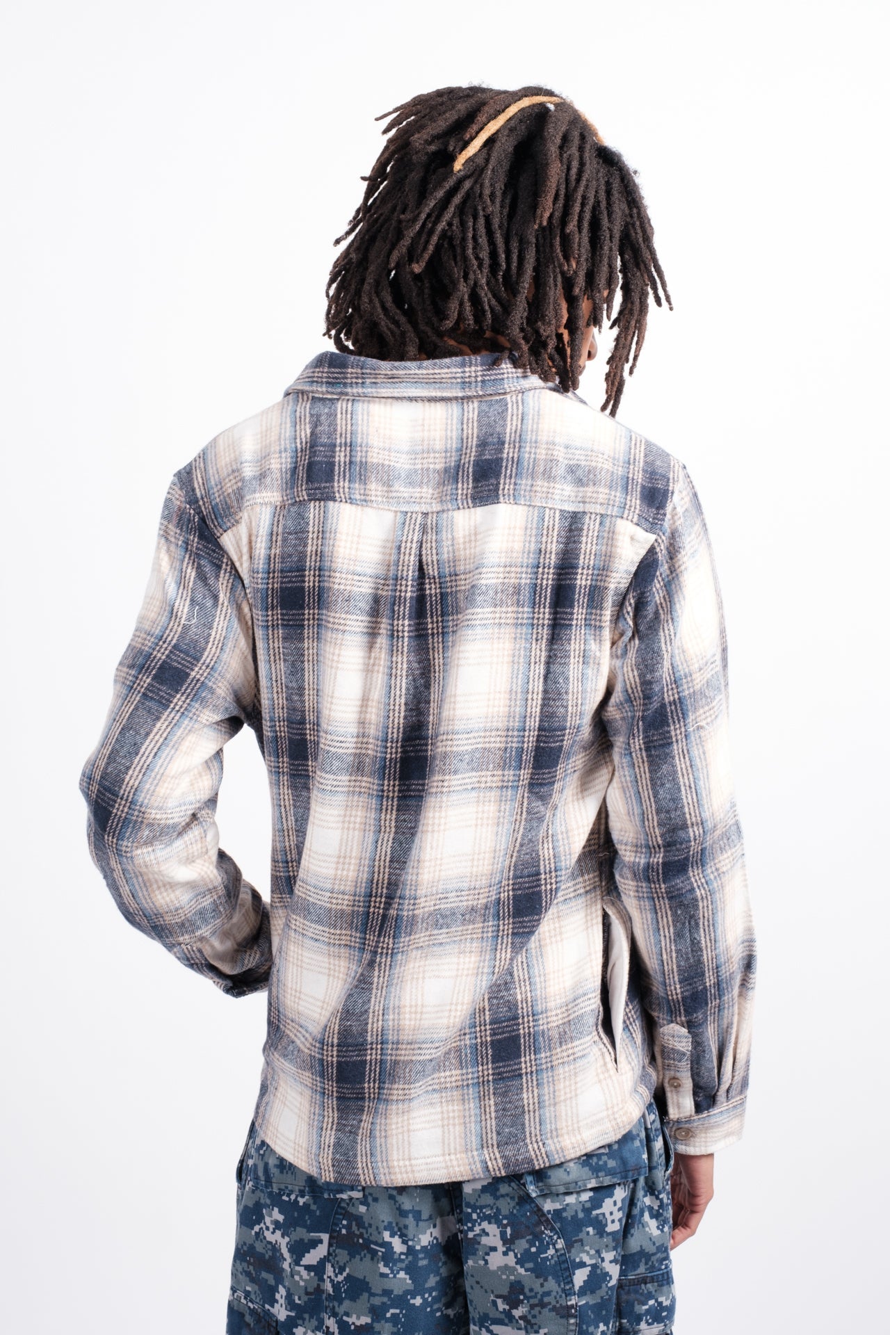 Warm polyester blend flannel shacket
#color_cream blue