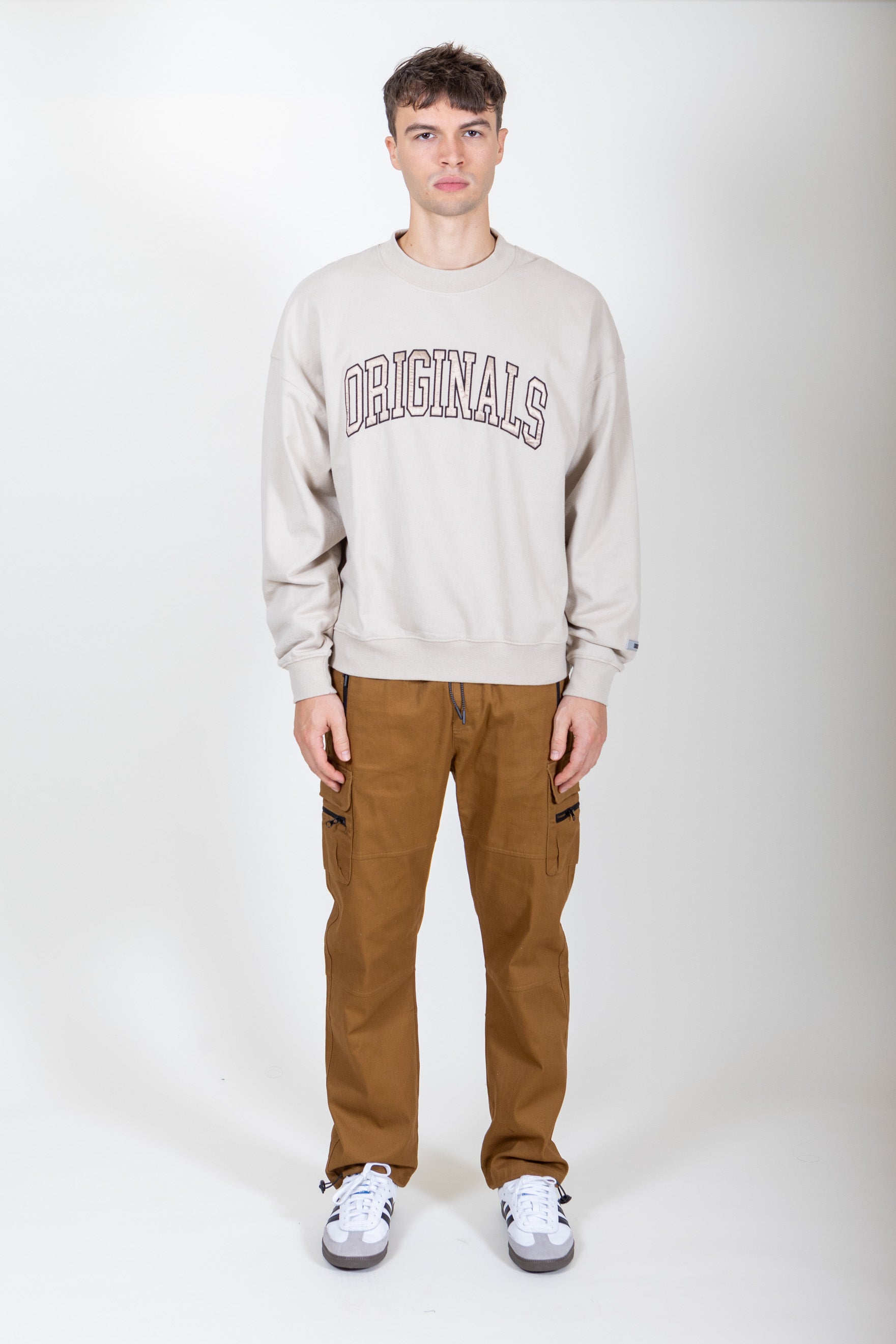 Stylish men's everyday stretch twill zip pocket pants in tobacco 
#color_tobacco