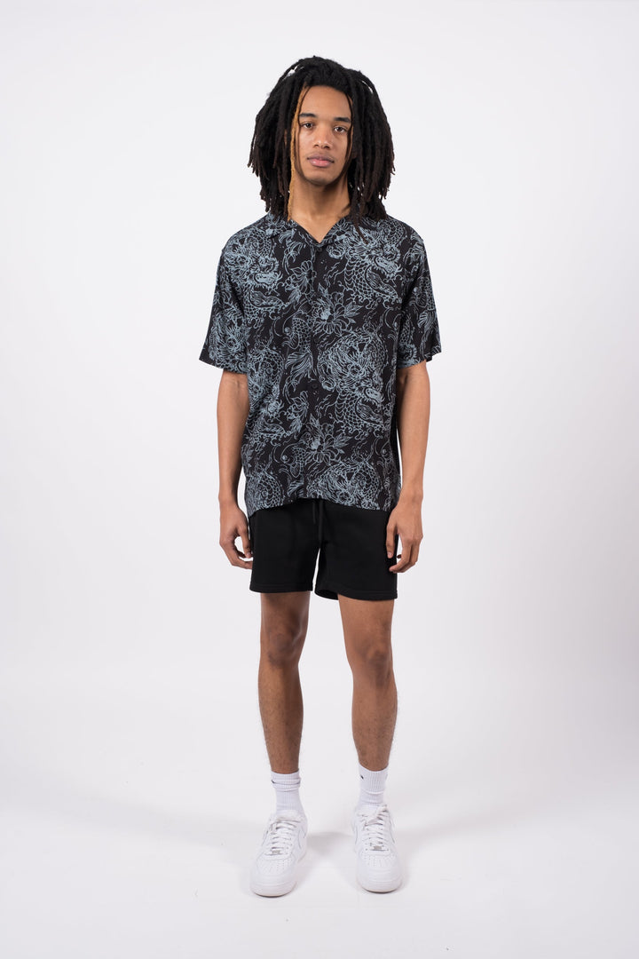 Stylish men's 5-inch inseam Heat Seal Zip Pocket Shorts
#color_black